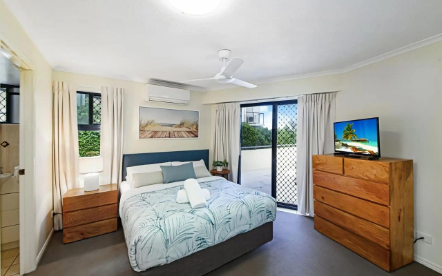 Unit 2 'The Rocks', Coolum Beach