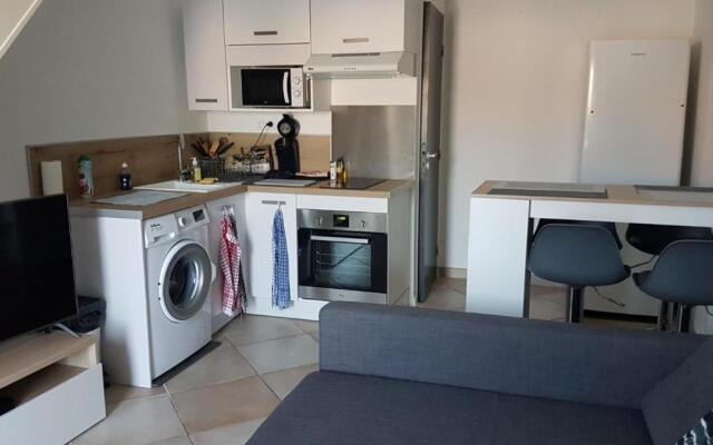 Villa Club In Secured Residence With Swimming Pool
