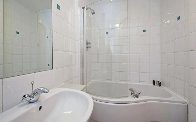 Premium St Christophers Place