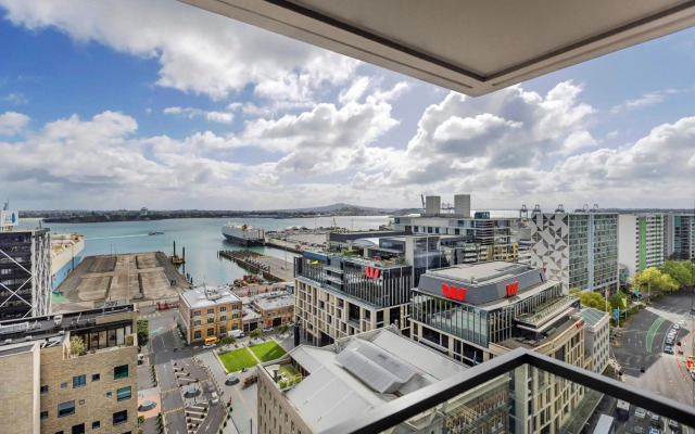 SO/ Auckland