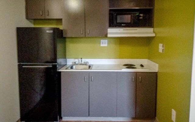 Motel 6 Greensboro, NC - I-40