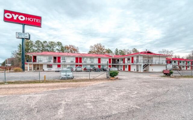 OYO Hotel Fayetteville S Eastern Blvd