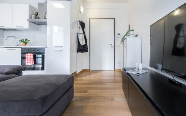 JOIVY Superb Flat For 4 W/Balcony Near Milano Centrale