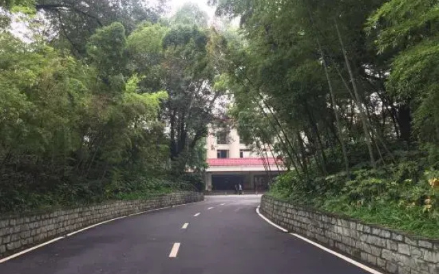 Jinniu Hotel