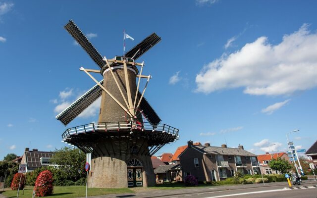 Charming Holiday Home in Katwijk South Holland with terrace