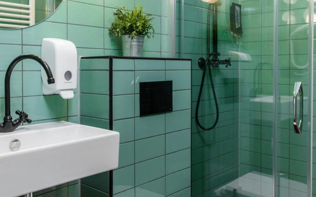 Swanky bed&breakfast