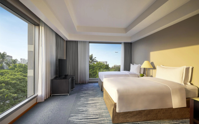 Grand Hyatt Mumbai Hotel and Serviced Apartments