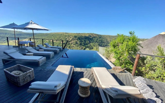 Esiweni Game Lodge