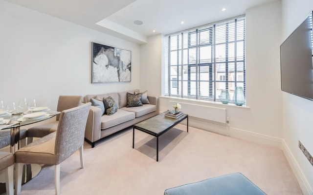 Palace Wharf Apartments