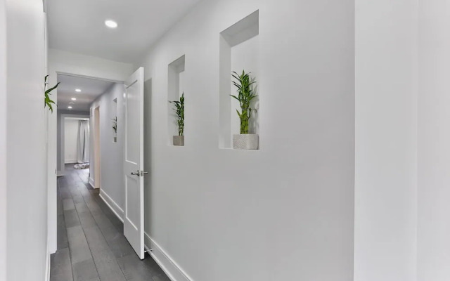QuickStay - Classy 5brm House in Vaughan