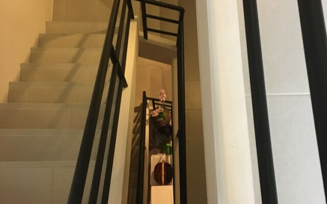 KM Guest Rooms