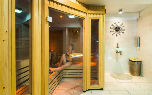 The Arden Hotel & Leisure Club