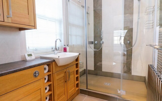 2 Lighthouse Cottage, Barrow-in-Furness