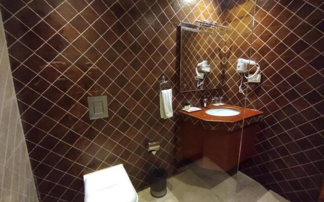 Aaroham The Watergate Hotel Bhimtal