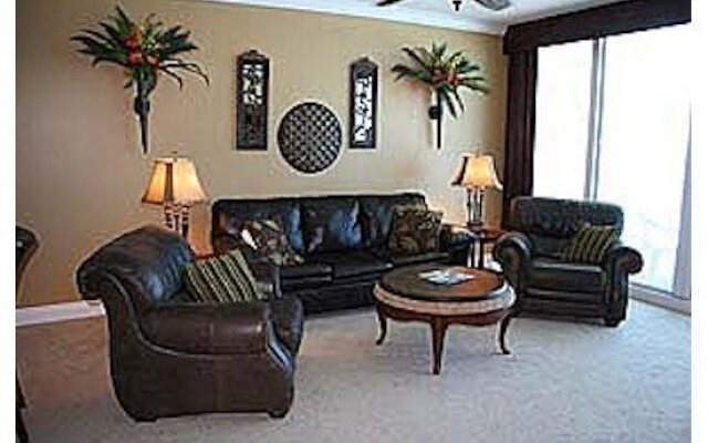 San Carlos Condominiums