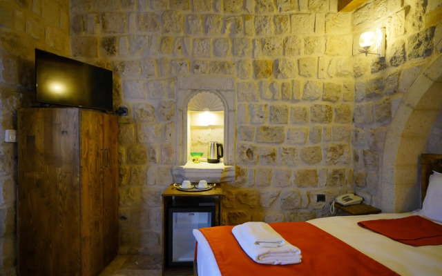 Vezir Cave Suites