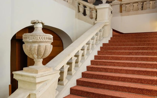 Mercure Szekesfehervar Magyar Kiraly Hotel