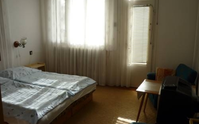 Attila Apartmanház