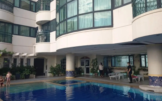 Capital O 914 Makati Palace Hotel