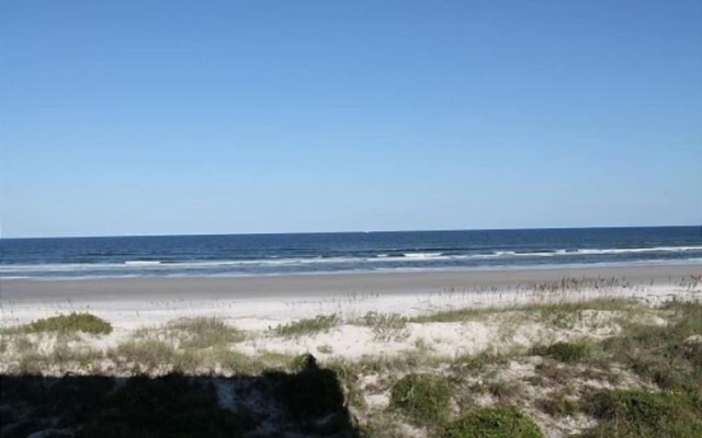 Tradewinds 24