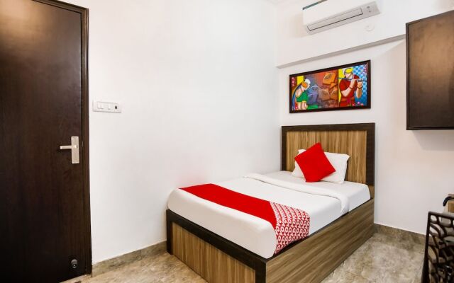 OYO 49750 Surya Inn