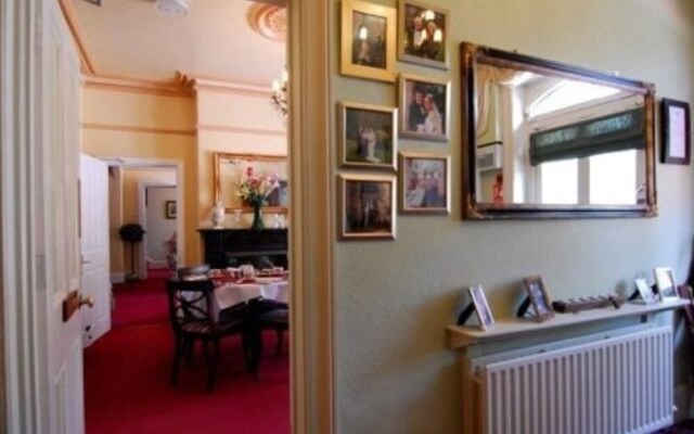 Riverbank Guest House