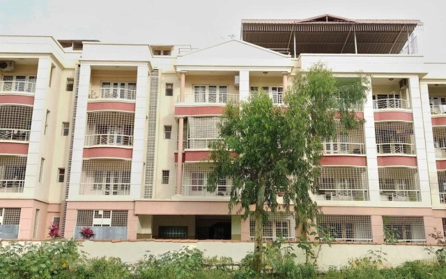 OYO 10357 Imperial Residency