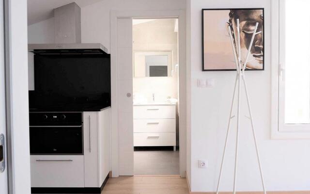 Elegant Apartment in Ourense in the City Center