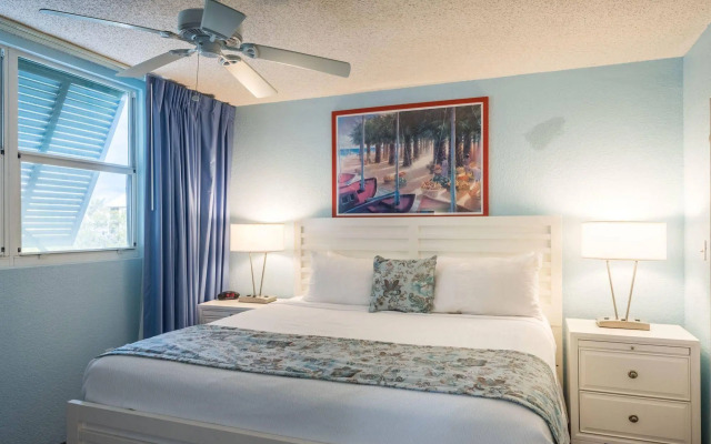 Sunrise Suites Resort