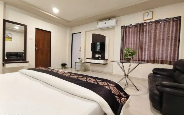 Hotel Tulsi Inn