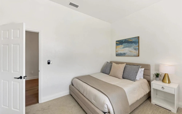 228 Freeport Court