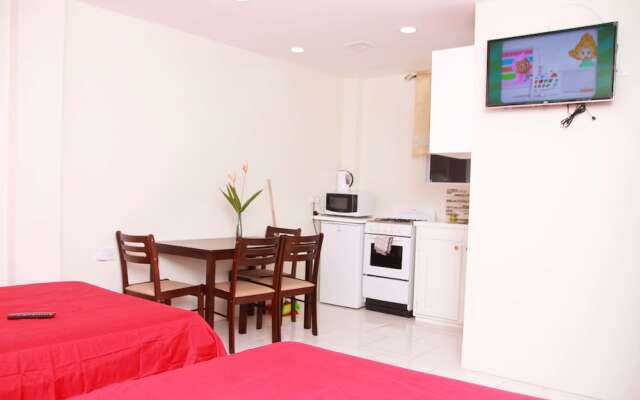 Operative Car Rental & La Porsuette Inn