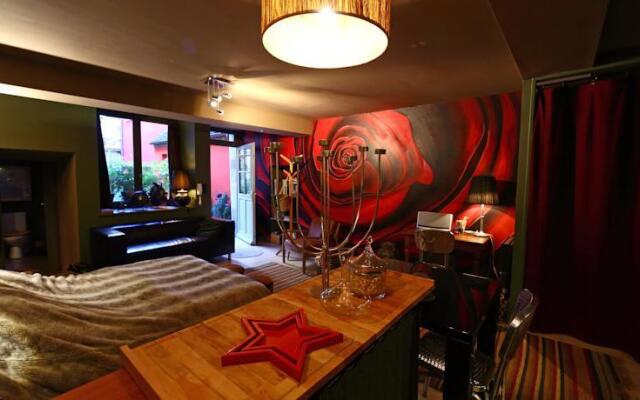 Barbary Lane House Rental