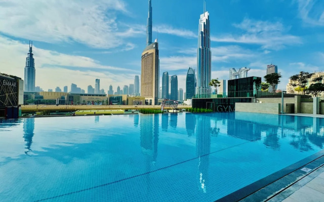 Venduras - Chic 2BR Apartment Burj Views