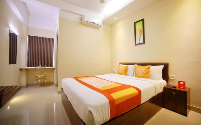 OYO 2300 Hotel The Platinum Inn