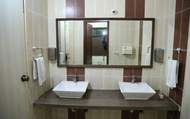 Hotel Udai Palace