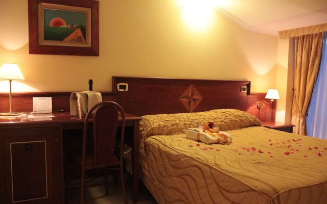 Lion's Hotel