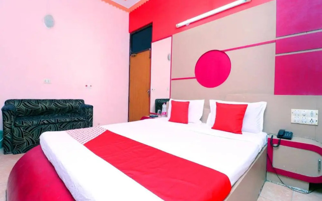 Hotel Shahi Mahal by OYO Rooms
