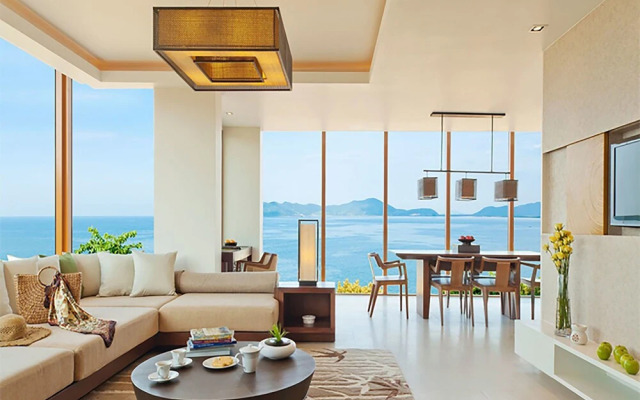 voco Scenia Bay Nha Trang