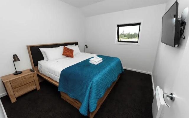 Lot 7 - Studios & Apartments