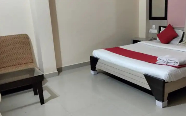 Goroomgo Golden Beach Inn Puri