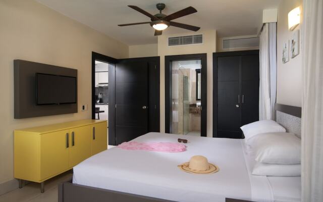 Luxury Apartment-Mandatory All-Inclusive