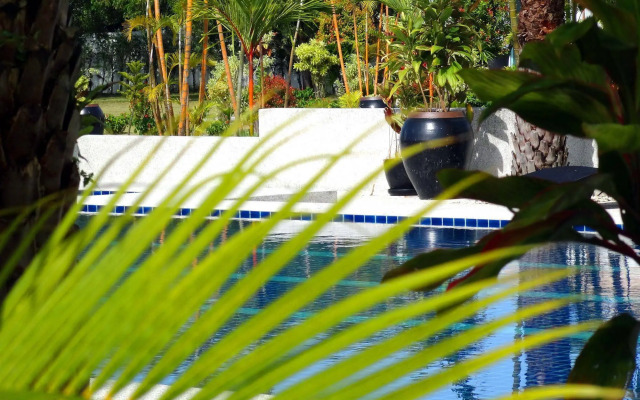 Mango Beach Resort
