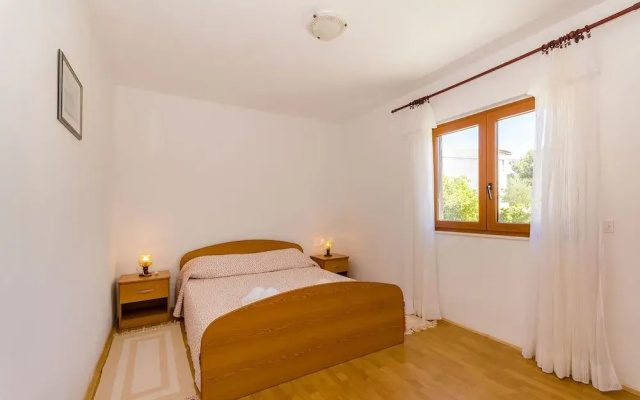 Apartment Lavcevic