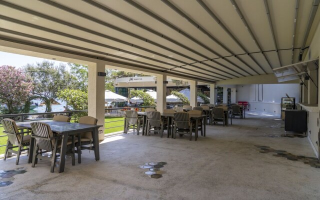 Alesta Residence