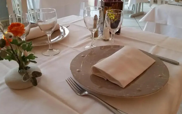 Hôtel Restaurant le Val d'Amby