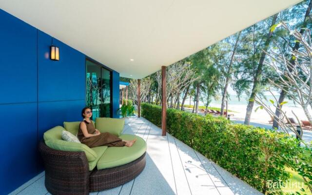 Sea & Sea Villa Resort Sangaroon