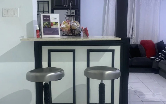 Beautiful 3-bed House in Saint Catherine Portmore