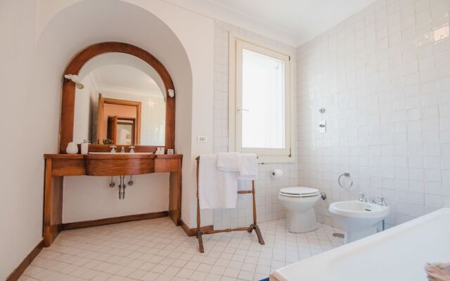 Panoramic Villa near Blue Grotto