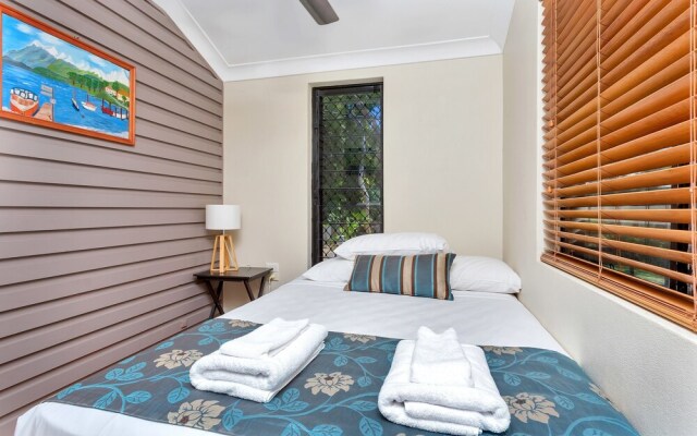Dolce Vita Beachfront Holiday House